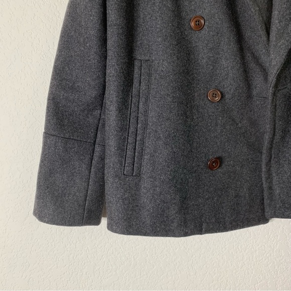 J.Crew women's double-breasted peacoat made of a dark gray Melton wool blend 4 - Picture 3 of 9
